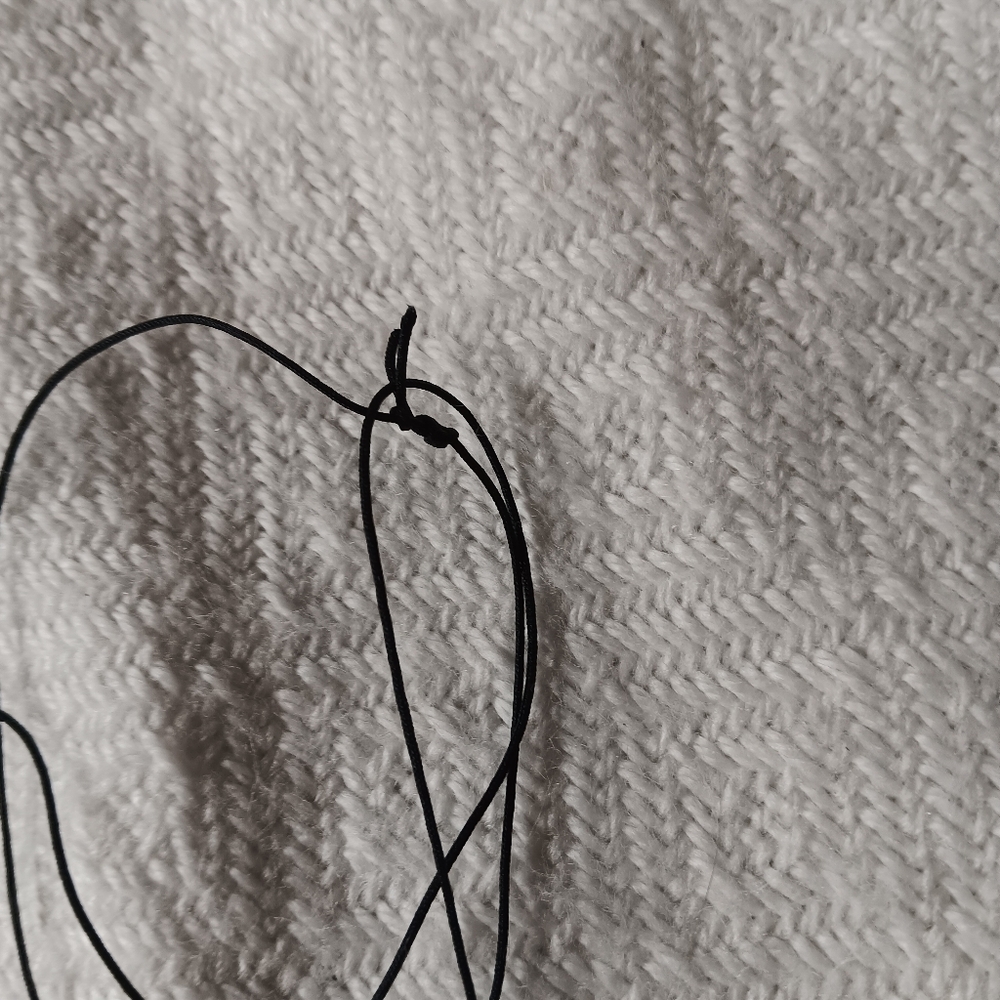 Elegant Black and White C Pendant Necklace - Picture 5 of 5